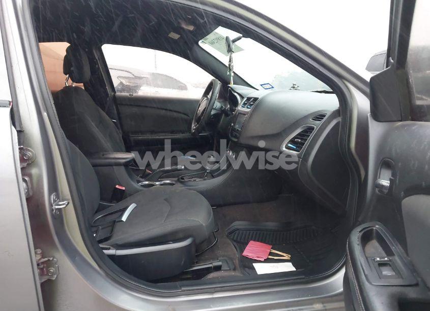 Photo 5 of 2012 Dodge Avenger SE (VIN 1C3CDZAB7CN154027)