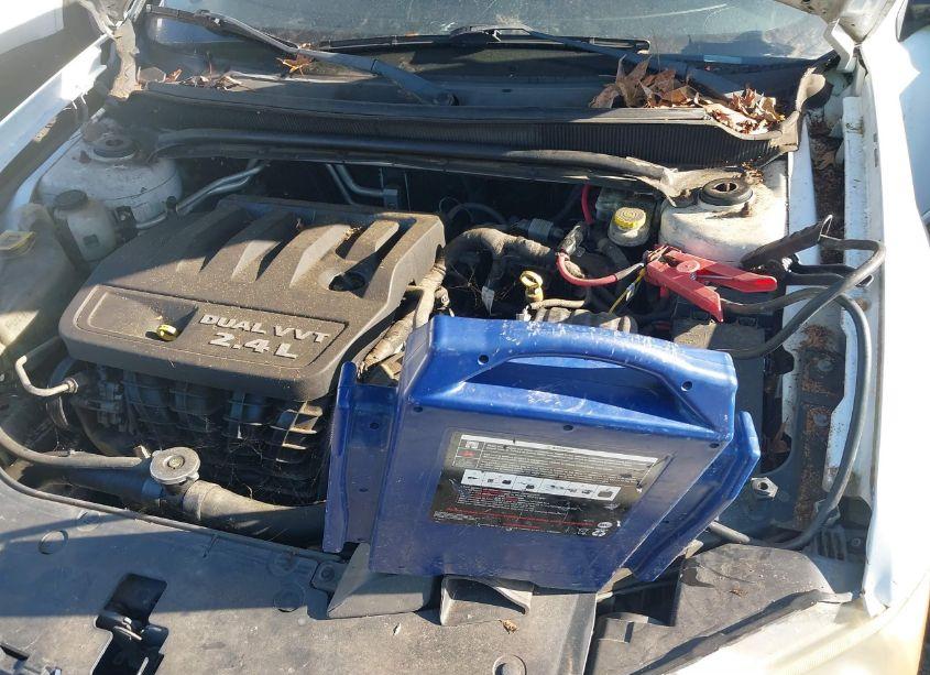 Photo 12 of 2012 Dodge Avenger SE (VIN 1C3CDZAB7CN323642)