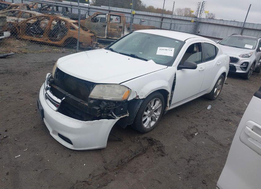 Photo 2 of 2013 Dodge Avenger SE (VIN 1C3CDZAB7DN616636)