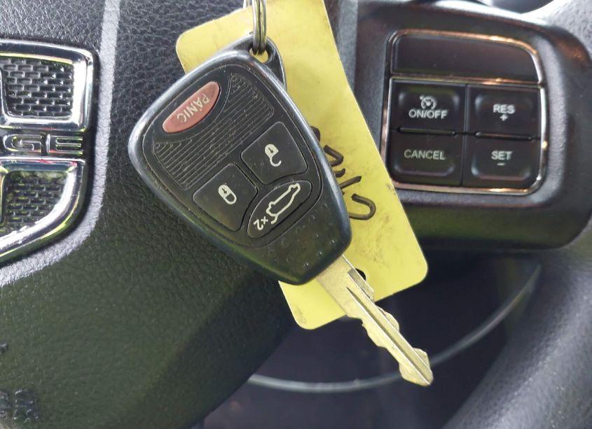 Photo 11 of 2013 Dodge Avenger SE (VIN 1C3CDZAB7DN644288)