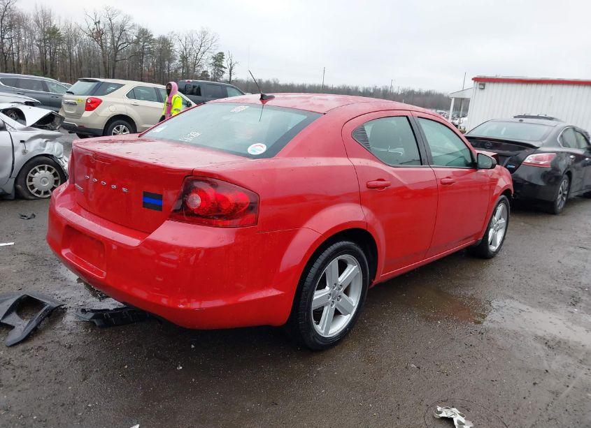 Photo 4 of 2013 Dodge Avenger SE (VIN 1C3CDZAB7DN644288)