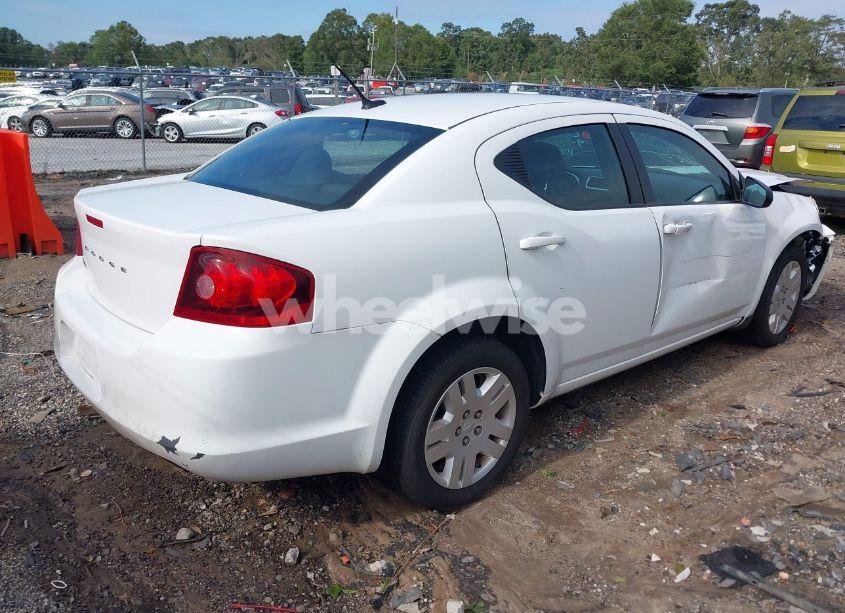 Photo 4 of 2013 Dodge Avenger SE (VIN 1C3CDZAB7DN677114)
