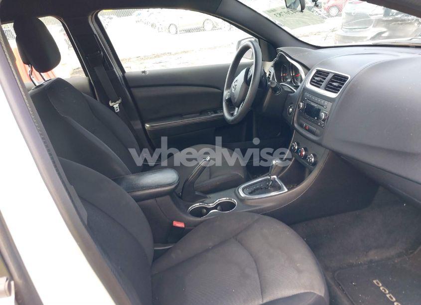 Photo 5 of 2013 Dodge Avenger SE (VIN 1C3CDZAB7DN677114)