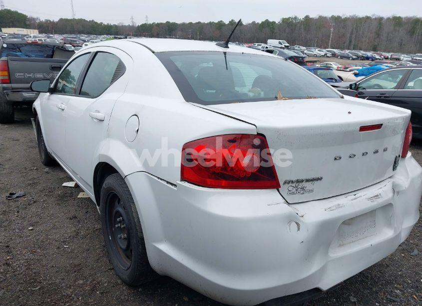 Photo 3 of 2013 Dodge Avenger SE (VIN 1C3CDZAB7DN693295)