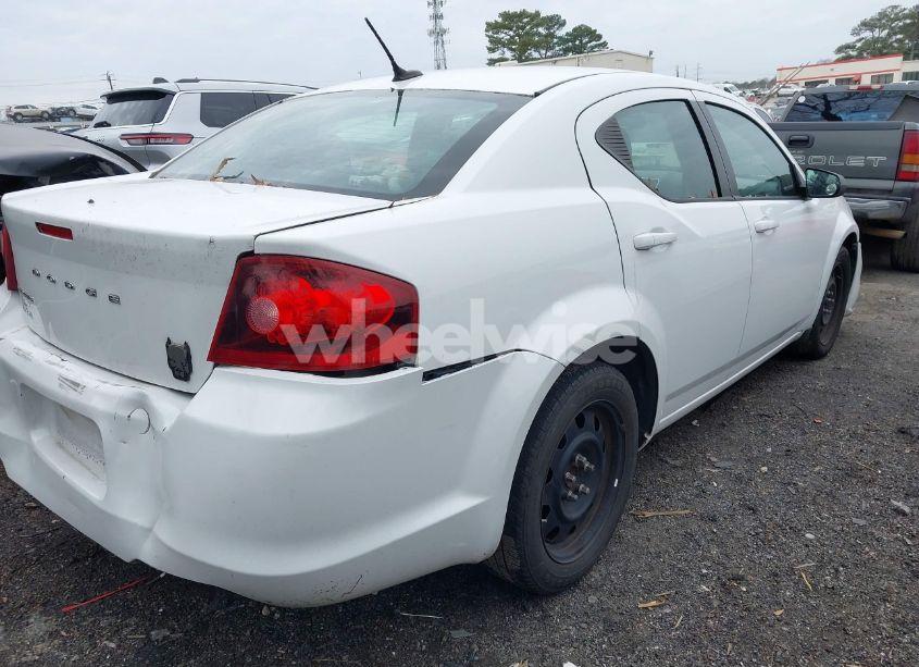 Photo 4 of 2013 Dodge Avenger SE (VIN 1C3CDZAB7DN693295)
