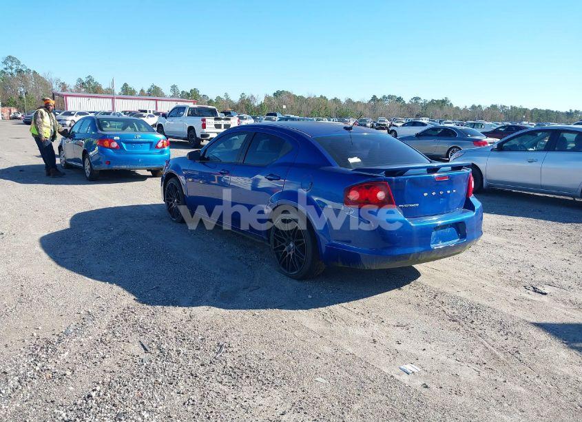 Photo 3 of 2014 Dodge Avenger SE (VIN 1C3CDZAB7EN215573)