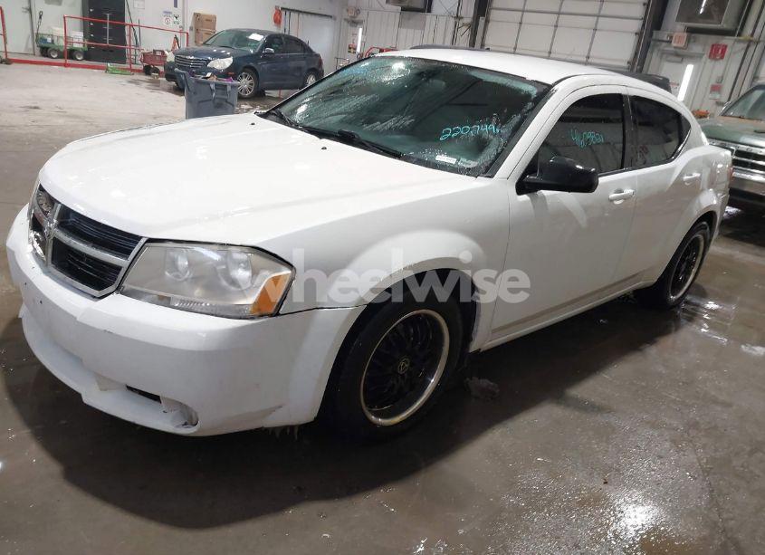 Photo 2 of 2012 Dodge Avenger SE (VIN 1C3CDZAB8CN214946)