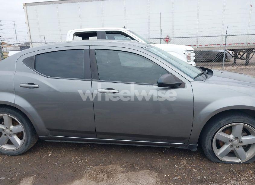 Photo 13 of 2013 Dodge Avenger SE (VIN 1C3CDZAB8DN650584)