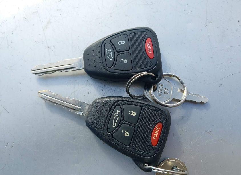 Photo 11 of 2013 Dodge Avenger SE (VIN 1C3CDZAB8DN657695)