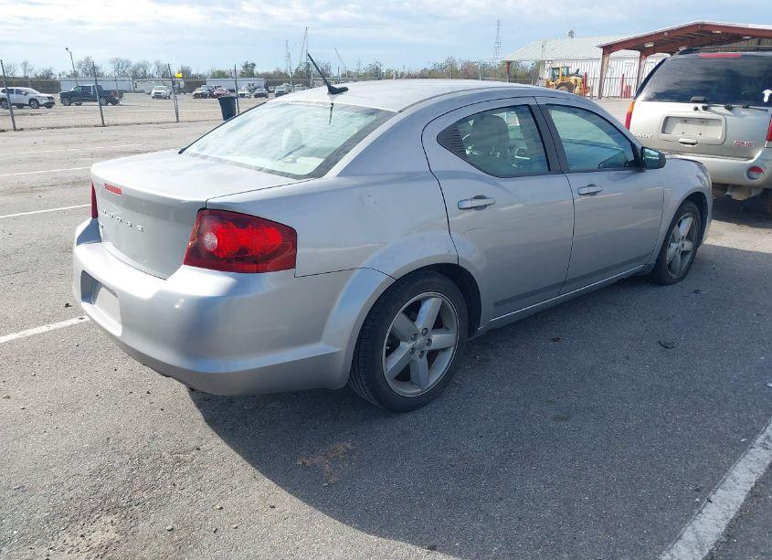 Photo 4 of 2013 Dodge Avenger SE (VIN 1C3CDZAB8DN657695)