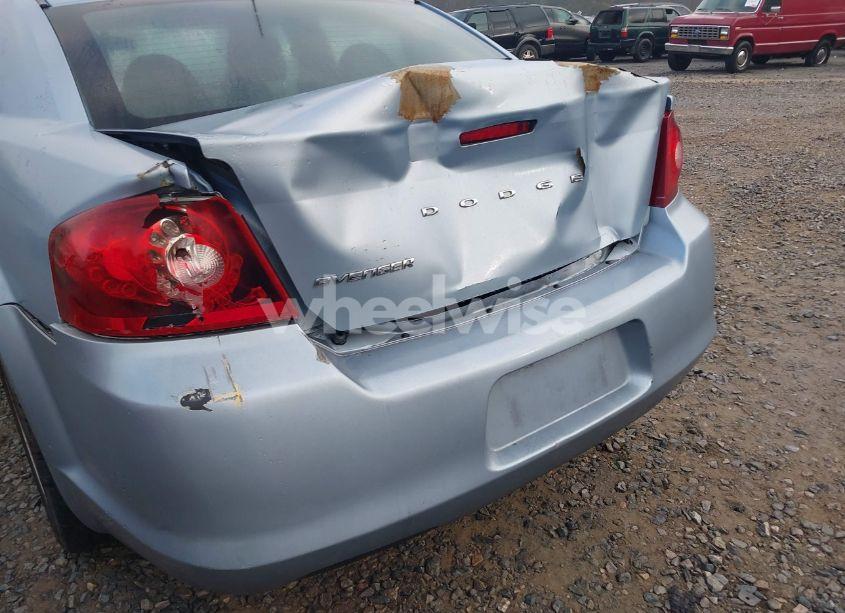 Photo 12 of 2013 Dodge Avenger SE (VIN 1C3CDZAB8DN680264)