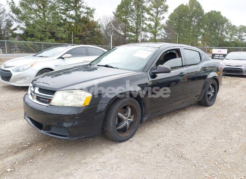 Photo 2 of 2013 Dodge Avenger SE (VIN 1C3CDZAB8DN688056)