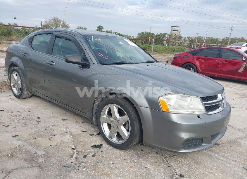 2013 Dodge Avenger SE (VIN 1C3CDZAB8DN688235) main photo