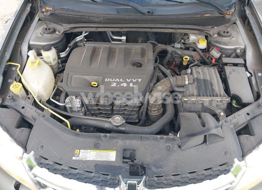 Photo 10 of 2013 Dodge Avenger SE (VIN 1C3CDZAB8DN688235)