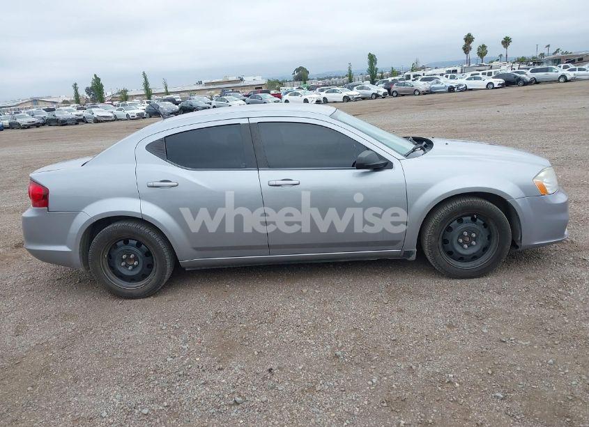 Photo 13 of 2013 Dodge Avenger SE (VIN 1C3CDZAB8DN702702)