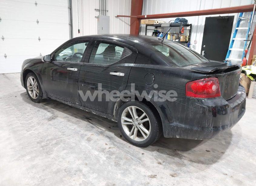 Photo 3 of 2014 Dodge Avenger SE (VIN 1C3CDZAB8EN161393)