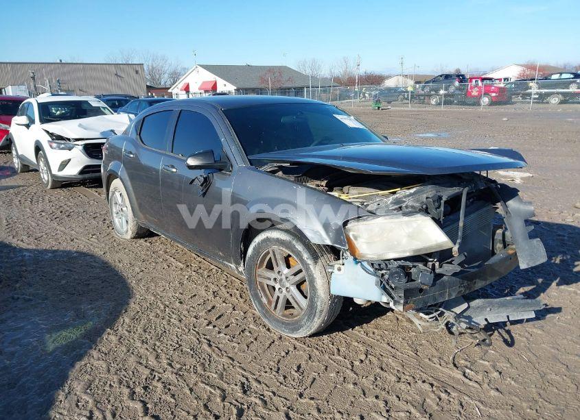 2013 Dodge Avenger SE (VIN 1C3CDZAB9DN549277) main photo