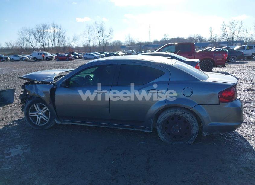 Photo 15 of 2013 Dodge Avenger SE (VIN 1C3CDZAB9DN549277)