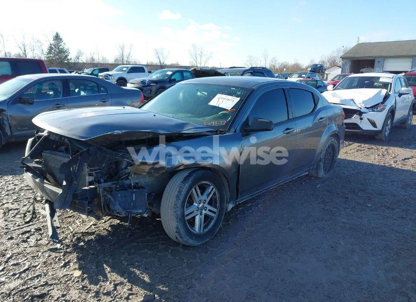 Photo 2 of 2013 Dodge Avenger SE (VIN 1C3CDZAB9DN549277)