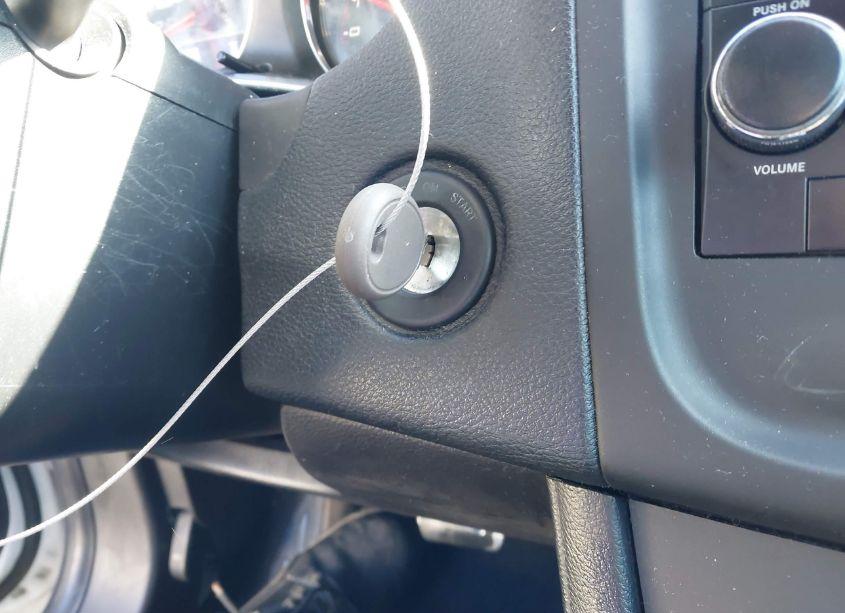 Photo 11 of 2013 Dodge Avenger SE (VIN 1C3CDZAB9DN551823)