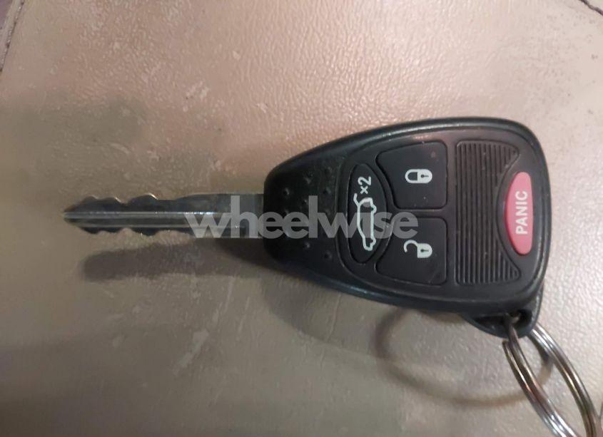 Photo 11 of 2013 Dodge Avenger SE (VIN 1C3CDZAB9DN558755)