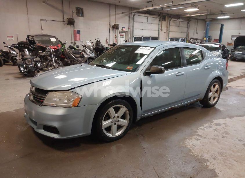 Photo 2 of 2013 Dodge Avenger SE (VIN 1C3CDZAB9DN558755)