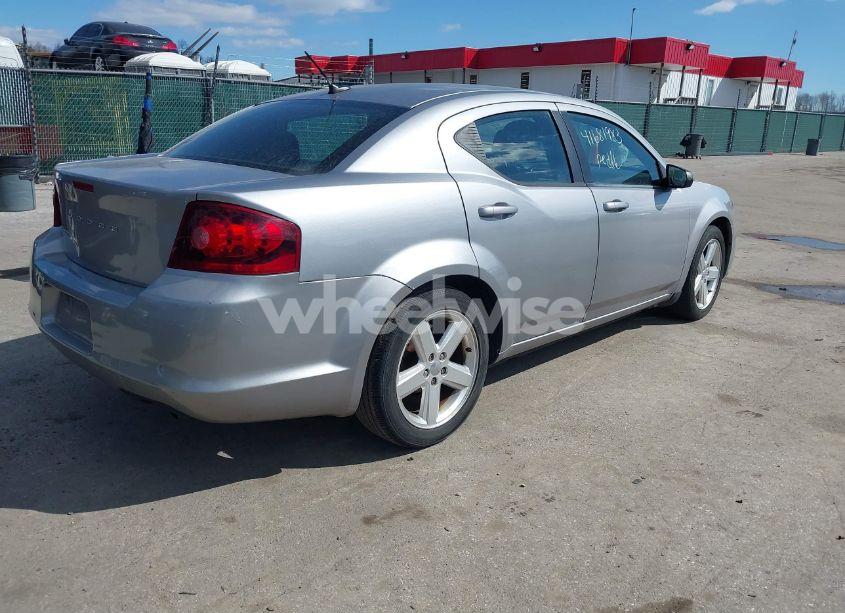 Photo 4 of 2013 Dodge Avenger SE (VIN 1C3CDZAB9DN566774)