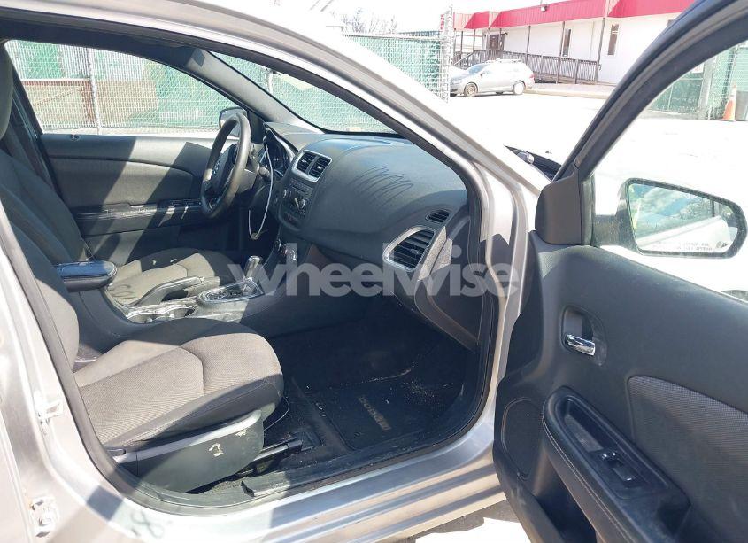 Photo 5 of 2013 Dodge Avenger SE (VIN 1C3CDZAB9DN566774)