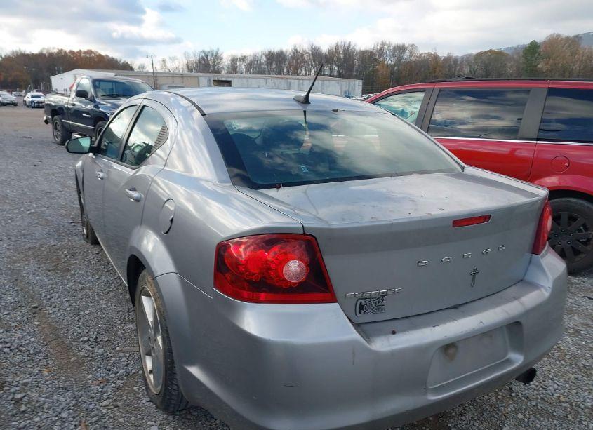 Photo 3 of 2013 Dodge Avenger SE (VIN 1C3CDZAB9DN621823)