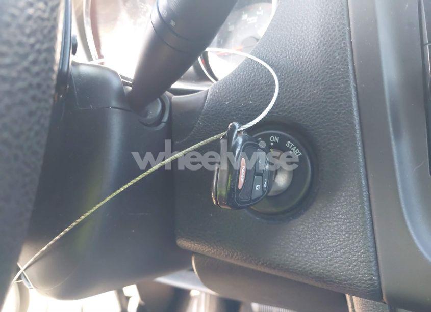 Photo 11 of 2013 Dodge Avenger SE (VIN 1C3CDZAB9DN636757)