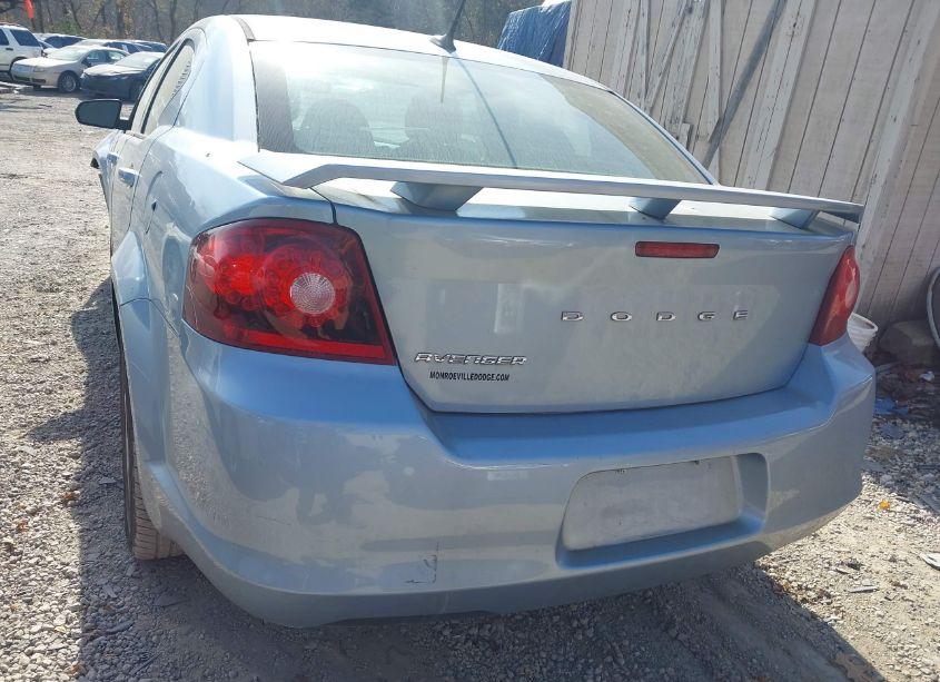 Photo 15 of 2013 Dodge Avenger SE (VIN 1C3CDZAB9DN676143)