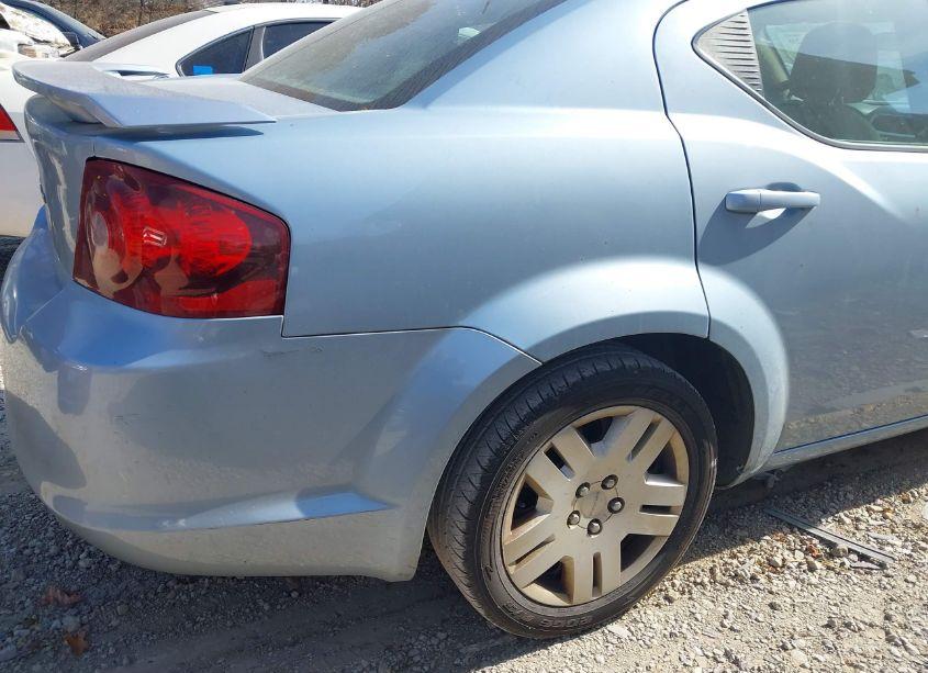 Photo 16 of 2013 Dodge Avenger SE (VIN 1C3CDZAB9DN676143)