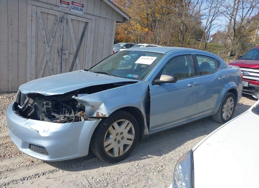 Photo 2 of 2013 Dodge Avenger SE (VIN 1C3CDZAB9DN676143)