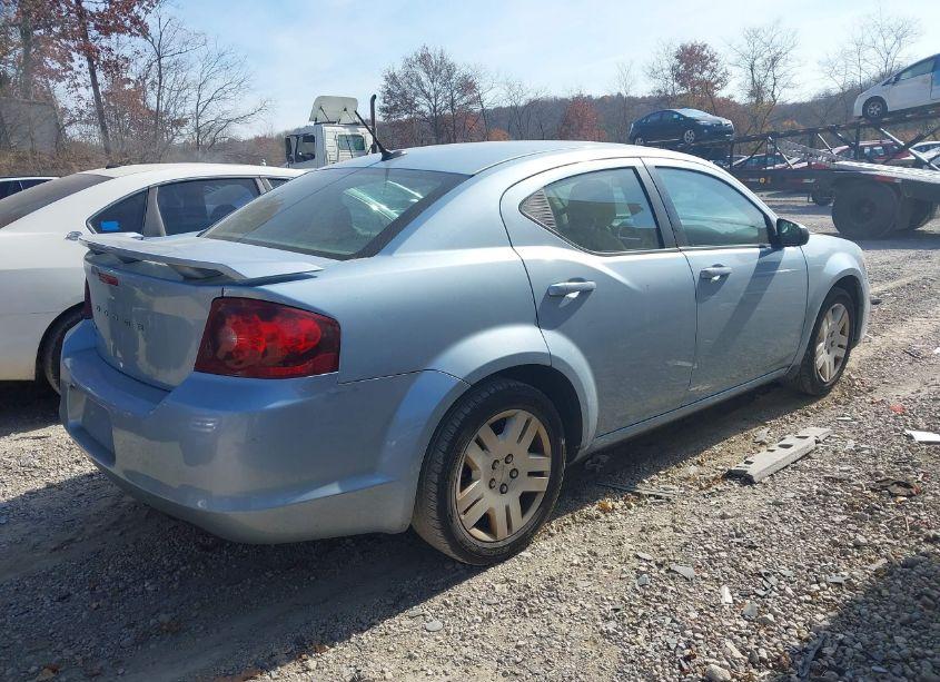 Photo 4 of 2013 Dodge Avenger SE (VIN 1C3CDZAB9DN676143)