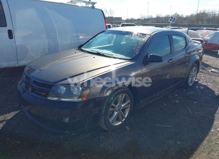 Photo 2 of 2014 Dodge Avenger SE (VIN 1C3CDZAB9EN219995)