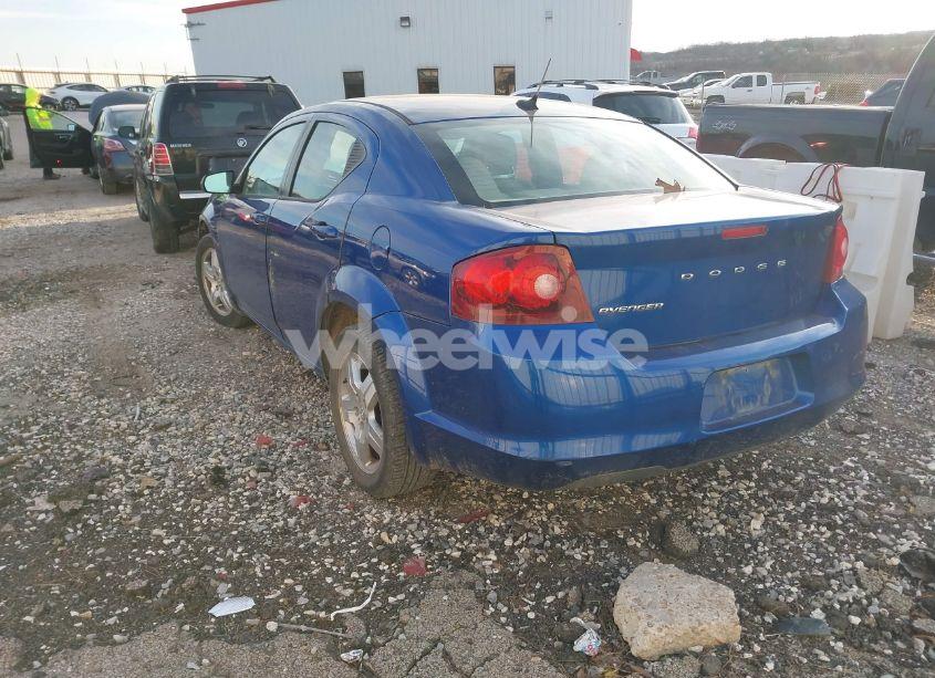 Photo 3 of 2014 Dodge Avenger SE (VIN 1C3CDZAB9EN226283)