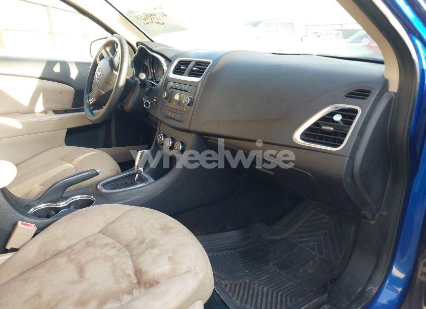 Photo 5 of 2014 Dodge Avenger SE (VIN 1C3CDZAB9EN226283)