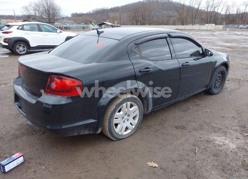 Photo 4 of 2013 Dodge Avenger SE (VIN 1C3CDZABXDN506227)