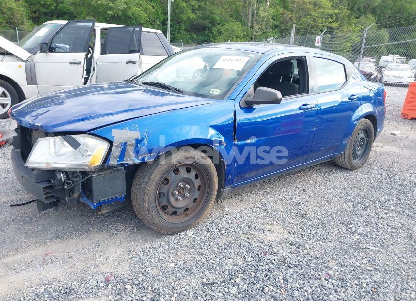 Photo 2 of 2013 Dodge Avenger SE (VIN 1C3CDZABXDN571823)