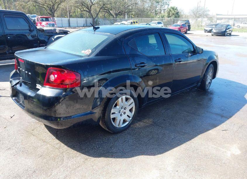 Photo 4 of 2013 Dodge Avenger SE (VIN 1C3CDZABXDN638520)