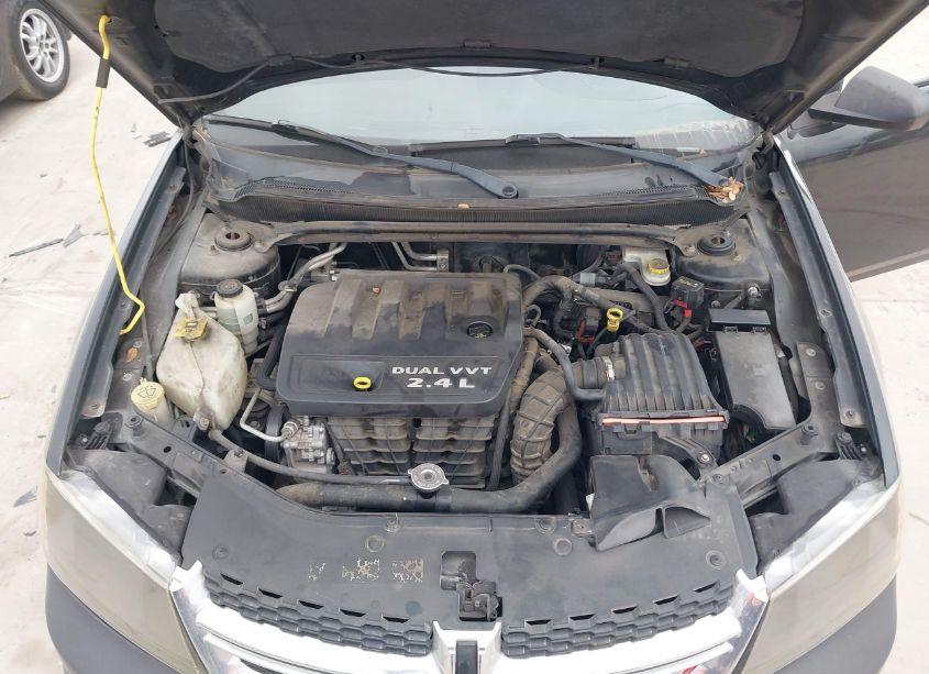 Photo 10 of 2013 Dodge Avenger SE (VIN 1C3CDZABXDN687989)