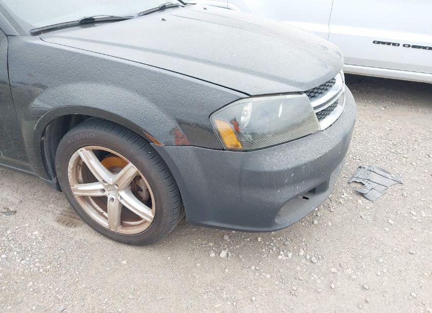 Photo 12 of 2013 Dodge Avenger SE (VIN 1C3CDZABXDN687989)