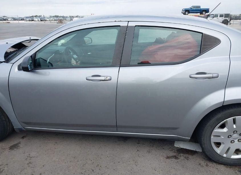 Photo 15 of 2014 Dodge Avenger SE (VIN 1C3CDZABXEN169933)