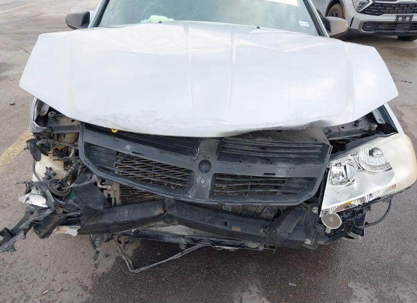 Photo 6 of 2014 Dodge Avenger SE (VIN 1C3CDZABXEN169933)