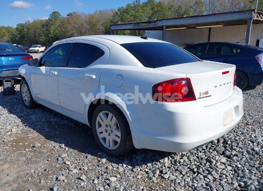 Photo 3 of 2014 Dodge Avenger SE (VIN 1C3CDZABXEN216958)