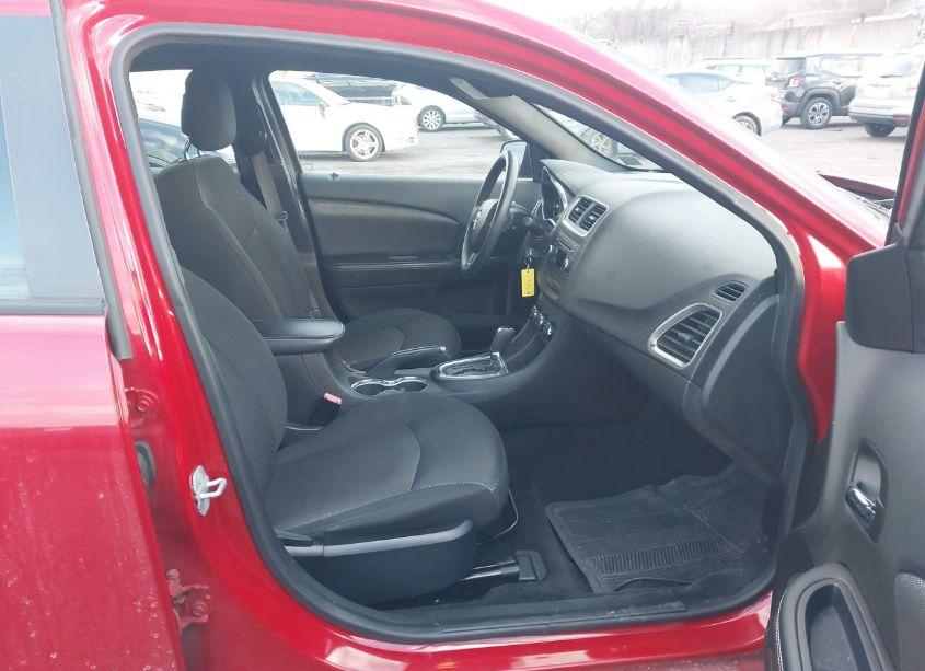 Photo 5 of 2014 Dodge Avenger SE (VIN 1C3CDZABXEN223151)