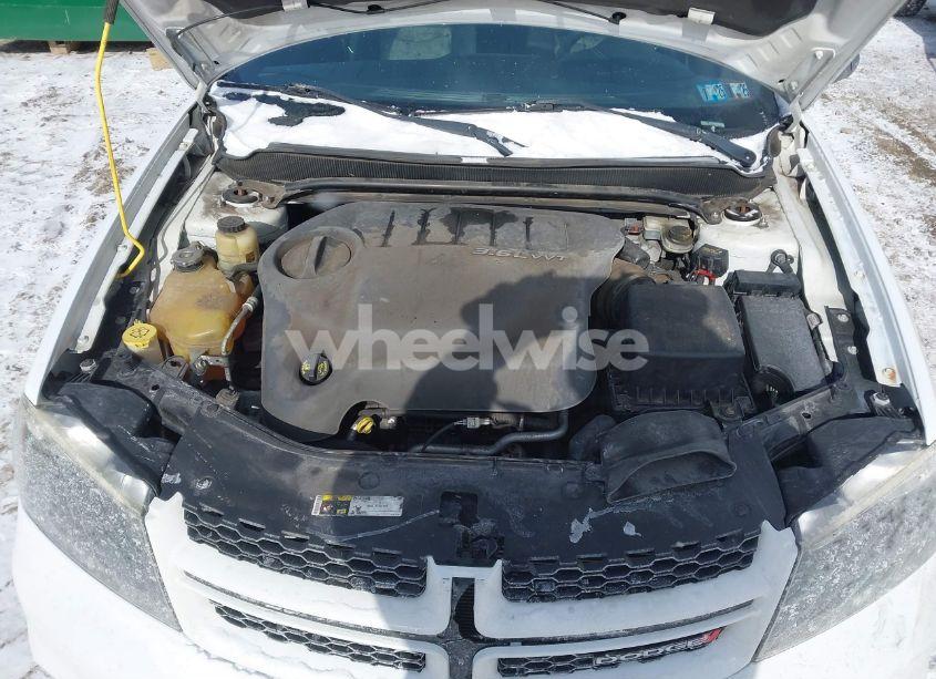 Photo 10 of 2013 Dodge Avenger SE V6 (VIN 1C3CDZAG0DN770004)