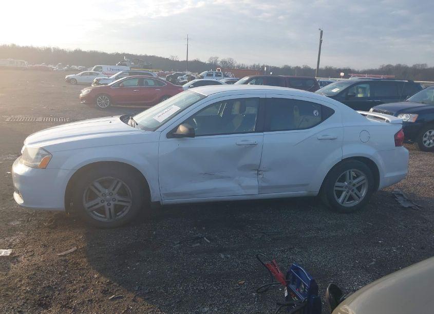 Photo 14 of 2014 Dodge Avenger SE (VIN 1C3CDZAG0EN226443)