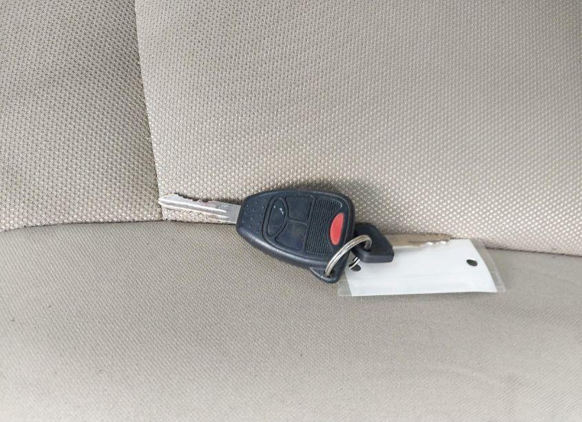 Photo 11 of 2013 Dodge Avenger SE (VIN 1C3CDZAG1DN521310)