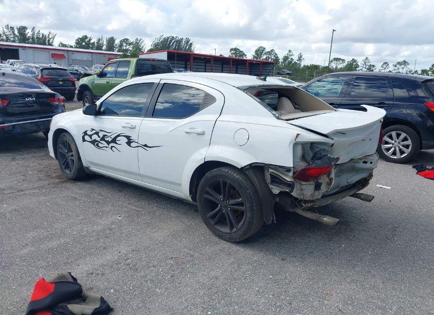 Photo 3 of 2013 Dodge Avenger SE (VIN 1C3CDZAG1DN521310)